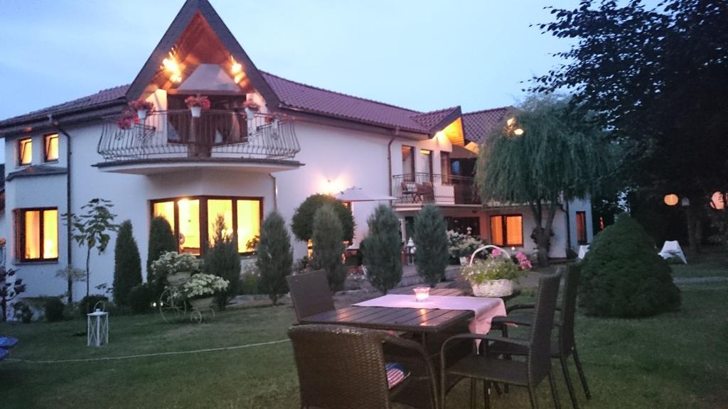 Villa Czarli Miedzyzdroje Exterior photo