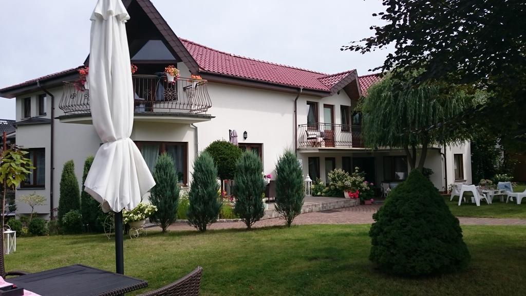 Villa Czarli Miedzyzdroje Exterior photo